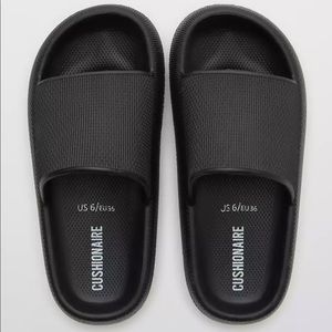Women’s Cushionaire Black Feather Recovery Cloud Slide Sandal